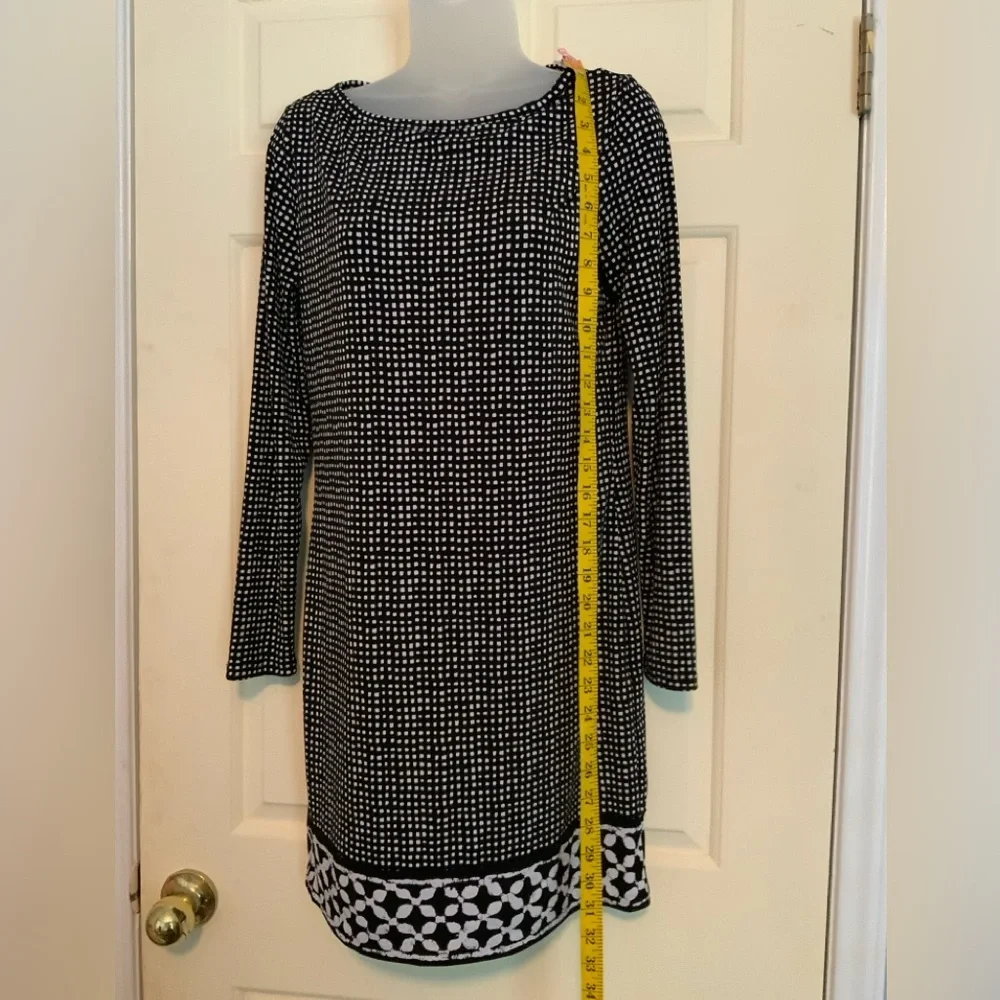 Michael Kors‎ Black Shift Dress Woman’s Size Small Excellent Condition